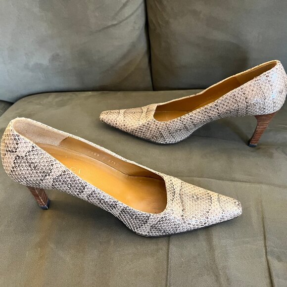 Vintage Gucci Snakeskin Heels Size 37 1/2 C - Picture 2 of 14
